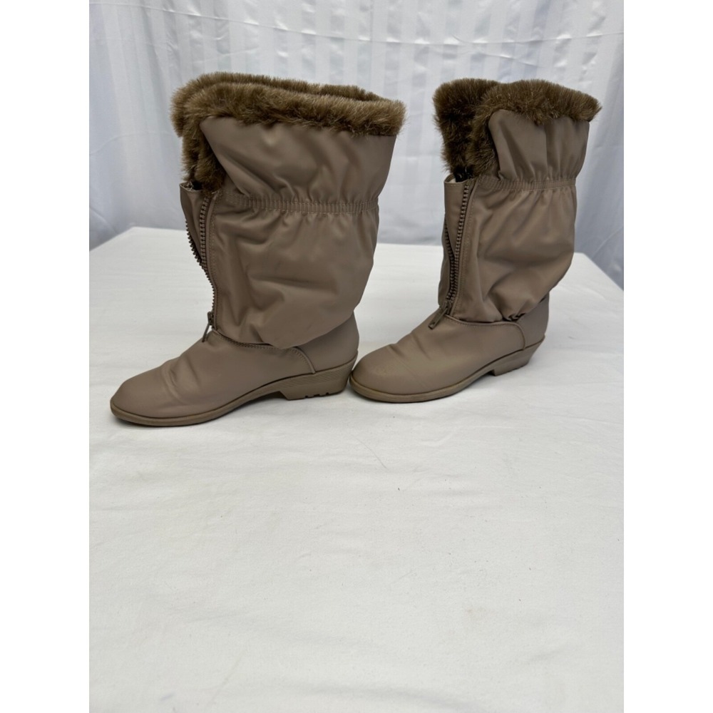 Tumbleweeds Boots SZ 6M  Beige Zipped‎ up Womens fur-like inside